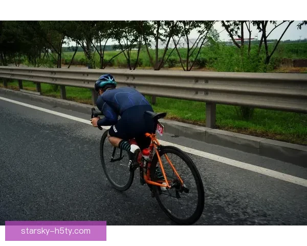 跟队称卡塞米罗高价失误及格