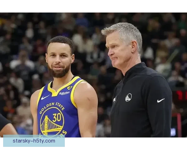 官方通报库里右膝酸痛提前退赛