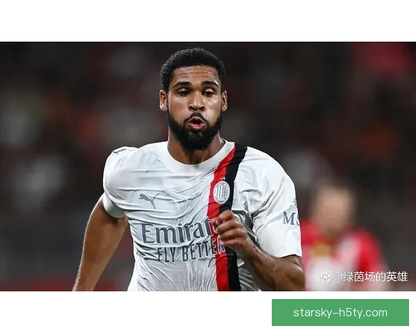 洛夫图斯奇克获球迷致敬高歌礼